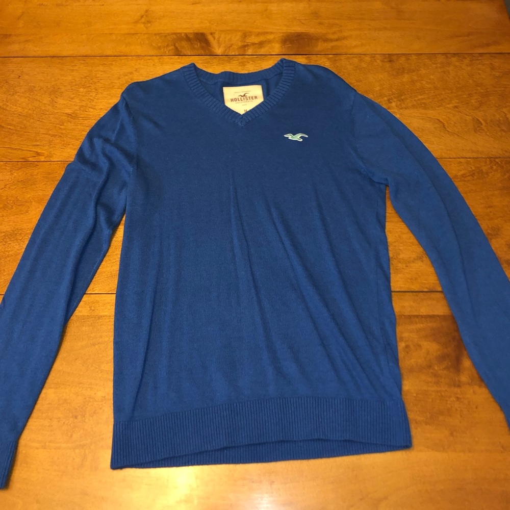 Hollister V-Neck Sweater